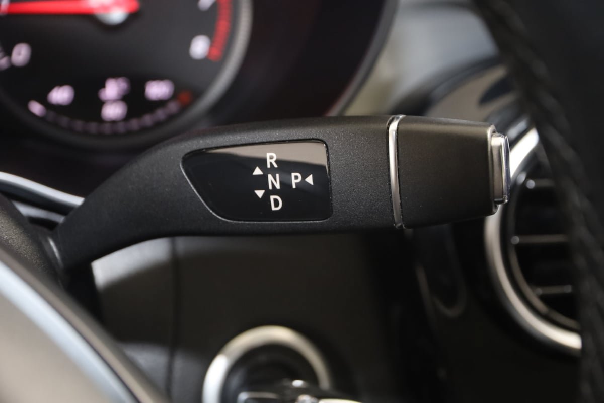 Used 2016 Mercedes-Benz C 300 4MATIC Sedan image 7
