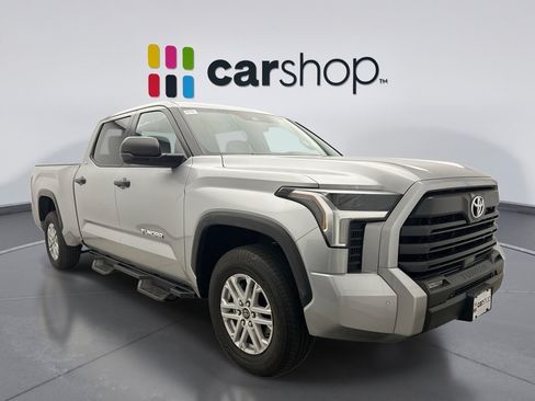 Used 2024 Toyota Tundra SR5 AWD/4WD image 5