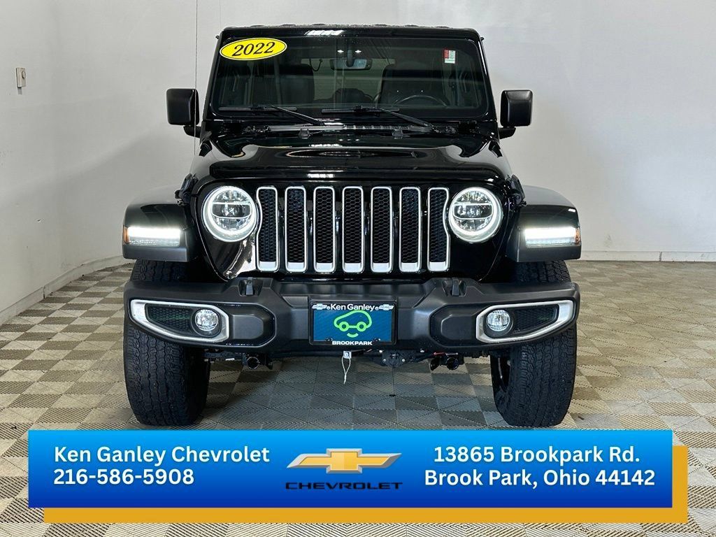 Used 2022 Jeep Wrangler Unlimited Sahara w/ LED Lighting Group AWD/4WD image 2