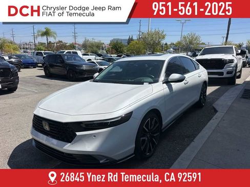Used 2024 Honda Accord Touring image 1