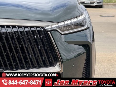 Used 2026 INFINITI QX60 Autograph w/ Dark Cargo Package image 4