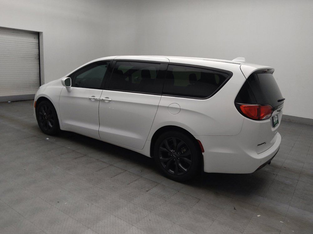 Used 2018 Chrysler Pacifica Touring Plus w/ S Appearance Package FWD image 3