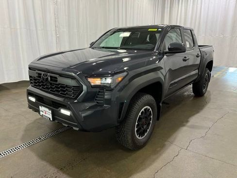 New 2026 Toyota Tacoma TRD Off-Road AWD/4WD image 7