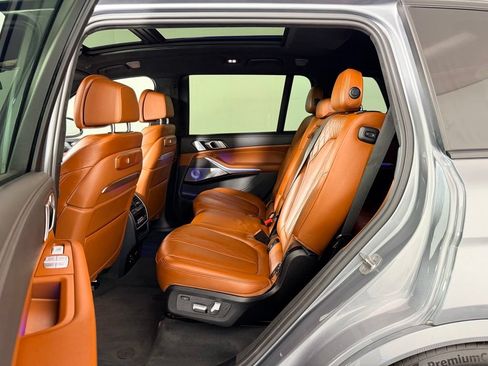 Used 2023 BMW X7 M60i w/ Executive Package AWD/4WD image 24