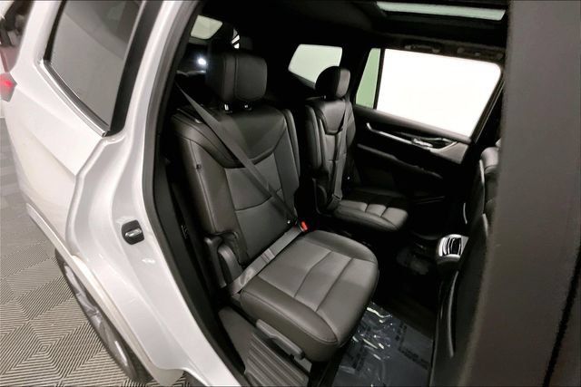 Used 2023 Cadillac XT6 Premium Luxury AWD/4WD image 26