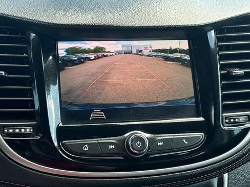 Used 2021 Chevrolet Trax LS AWD/4WD image 23