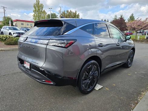 New 2026 Nissan Murano Platinum w/ Cargo Package AWD/4WD image 6
