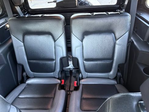 Used 2024 Ford Bronco Black Diamond AWD/4WD image 11