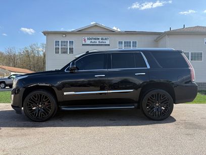 Used 2016 Cadillac Escalade Luxury