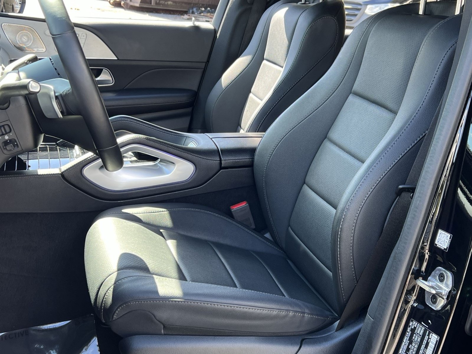 Certified 2025 Mercedes-Benz GLS 450 4MATIC image 18