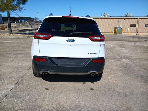 Used 2014 Jeep Cherokee Limited w/ Technology Group image 5