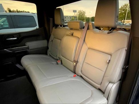 Used 2021 Chevrolet Silverado 1500 LTZ image 40