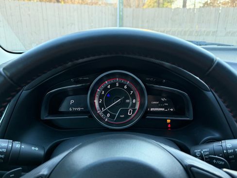 Used 2015 MAZDA MAZDA3 s Grand Touring image 27