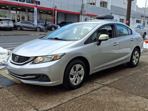 Used 2013 Honda Civic LX image 3