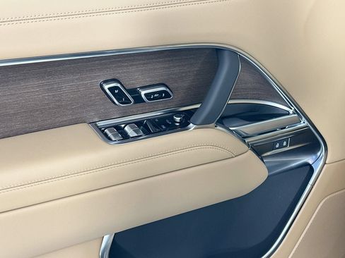 New 2027 Land Rover Range Rover SE AWD/4WD image 15