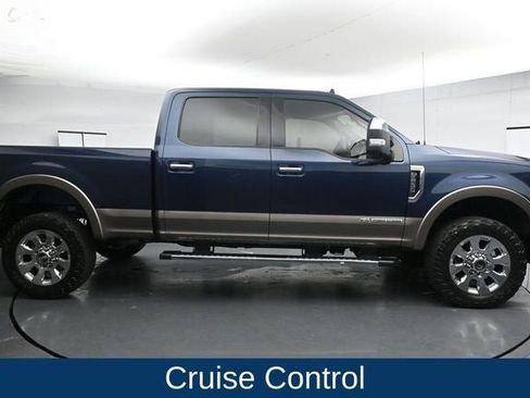 Used 2019 Ford F250 Lariat w/ Tow Technology Bundle image 12