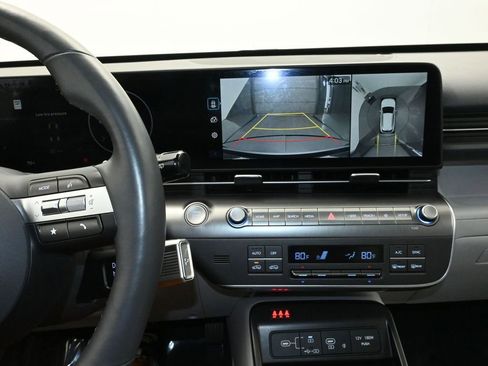 Used 2024 Hyundai Kona Limited image 21