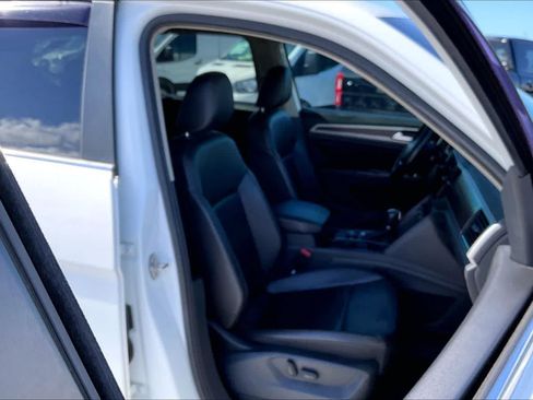Used 2018 Volkswagen Atlas SEL AWD/4WD image 13