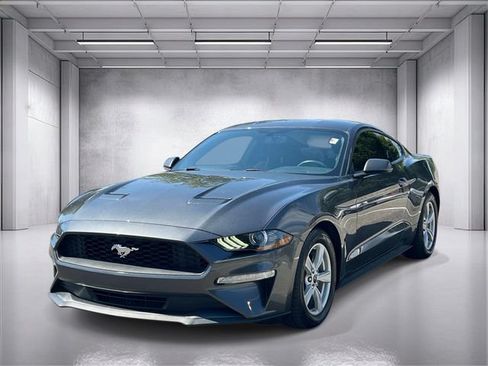 Used 2020 Ford Mustang Coupe RWD image 7