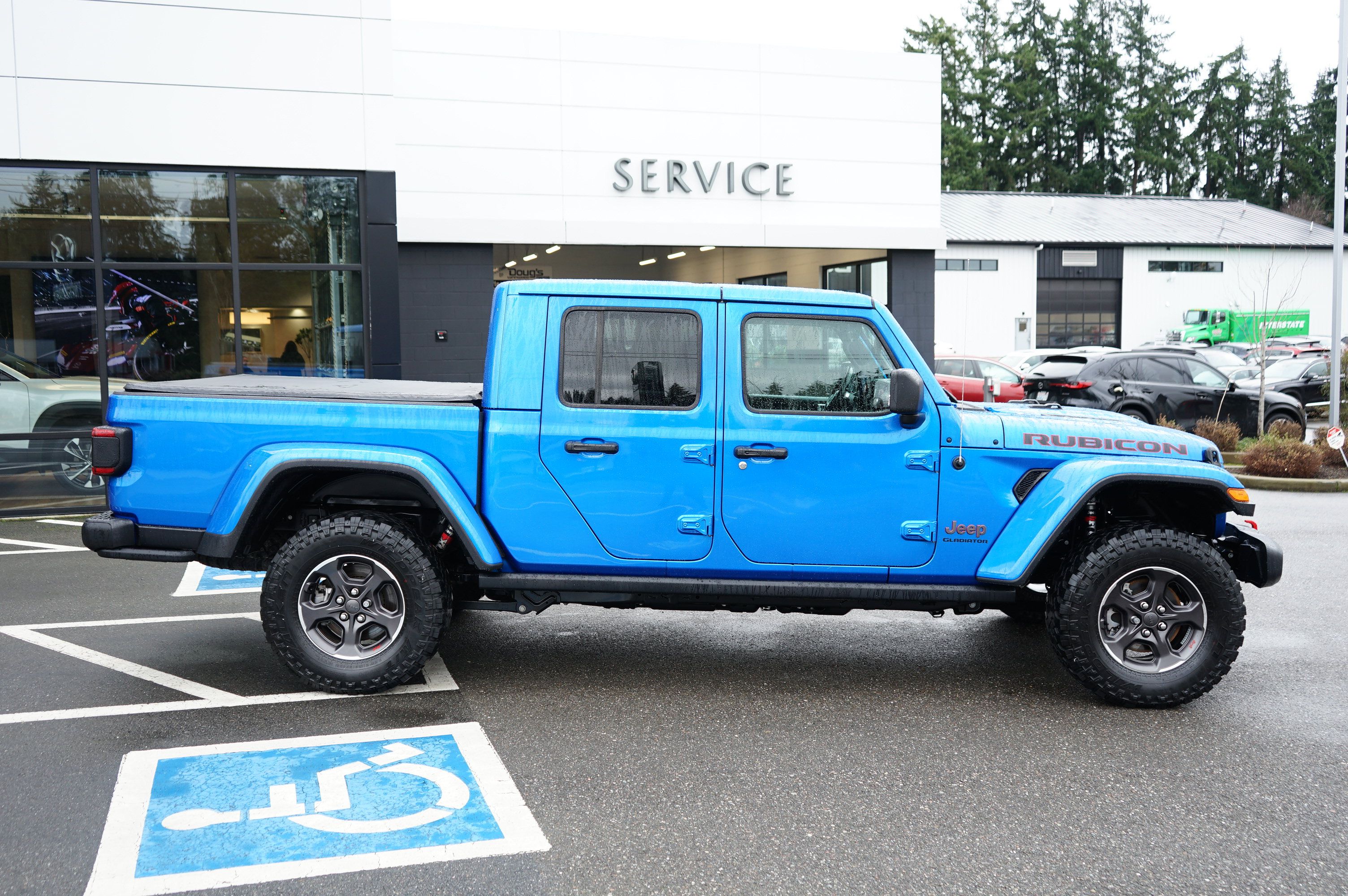 Used 2020 Jeep Gladiator Rubicon AWD/4WD image 2