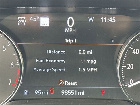 Used 2021 Buick Envision Avenir w/ Technology Package II image 16