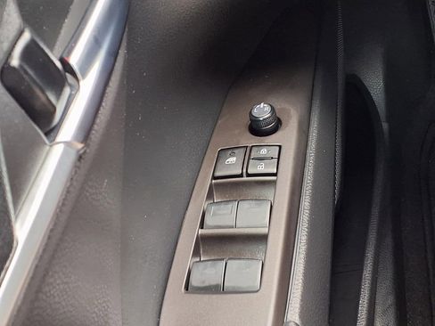 Used 2023 Toyota Camry SE FWD image 24