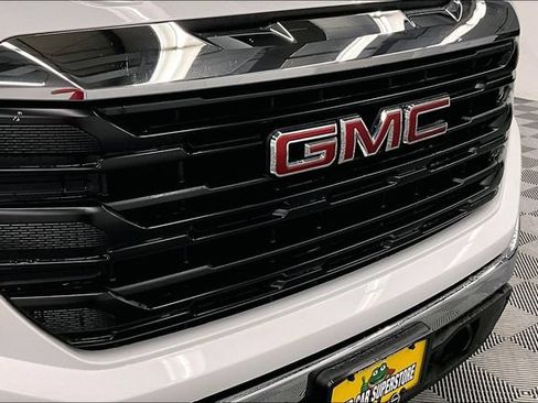 Used 2024 GMC Sierra 1500 Pro w/ Pro Value Package AWD/4WD image 31