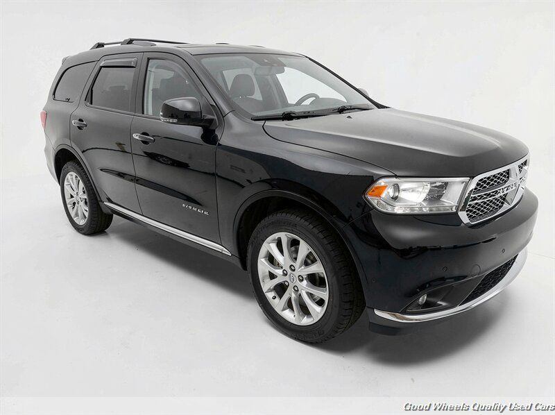 Used 2019 Dodge Durango Citadel w/ Technology Group AWD/4WD image 3