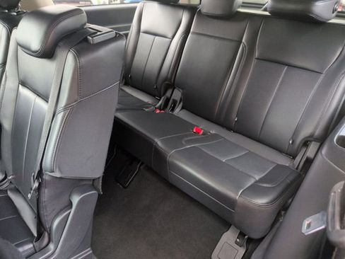 Used 2024 Ford Expedition Max XLT AWD/4WD image 30