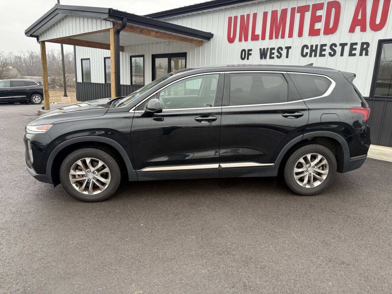 Used 2019 Hyundai Santa Fe SEL w/ Cargo Package FWD image 12