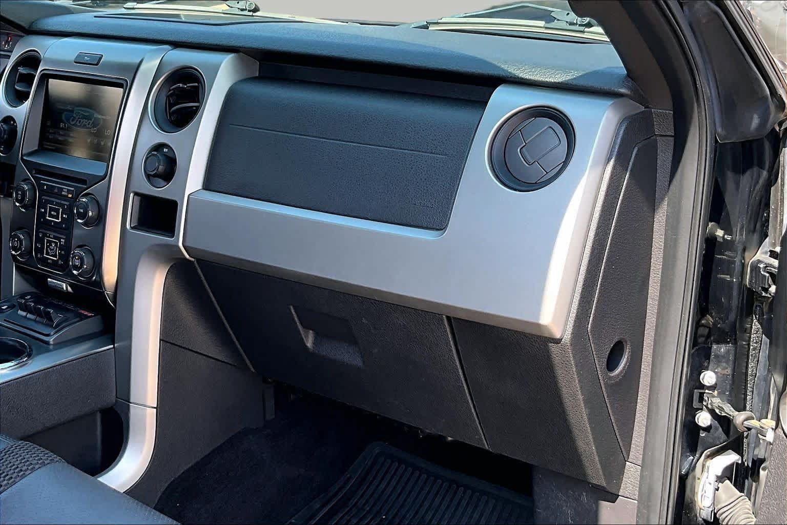 Used 2014 Ford F150 Raptor w/ Equipment Group 801A Luxury AWD/4WD image 16