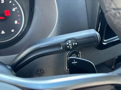 Used 2024 Mercedes-Benz Sprinter 2500 image 12