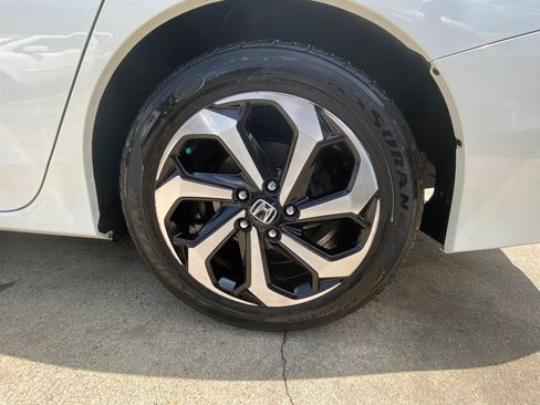 Used 2016 Honda Accord EX-L image 25