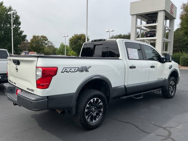 Used 2017 Nissan Titan PRO-4X AWD/4WD image 8
