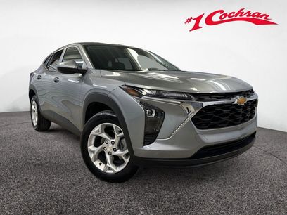 Used 2024 Chevrolet Trax LS w/ LS Convenience Package