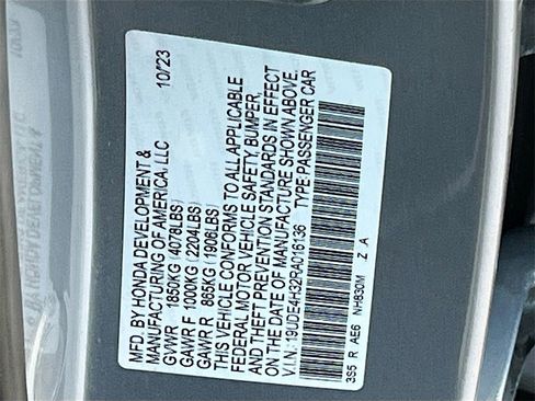 Used 2024 Acura Integra A-Spec image 32