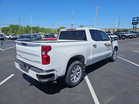 Used 2022 Chevrolet Silverado 1500 Custom RWD image 6
