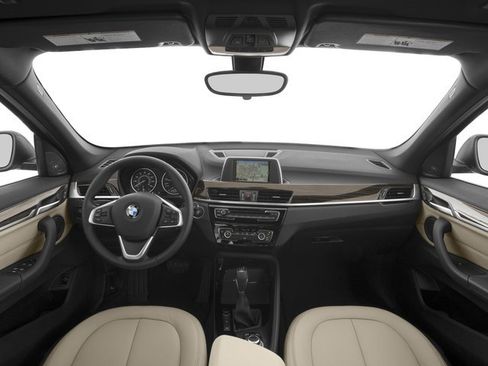 Used 2016 BMW X1 xDrive28i image 7