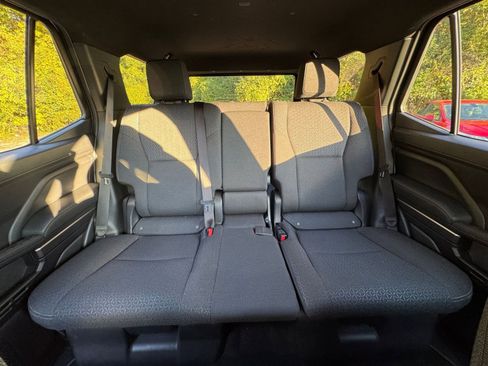 Used 2025 Toyota 4Runner SR5 image 33