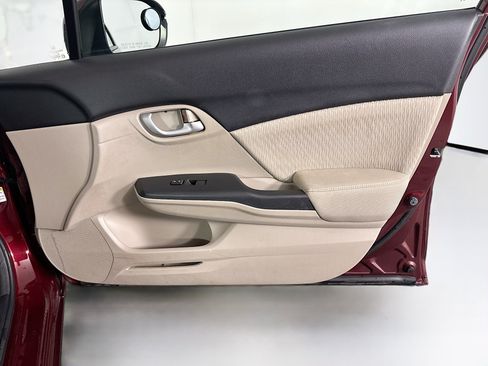 Used 2014 Honda Civic LX image 30