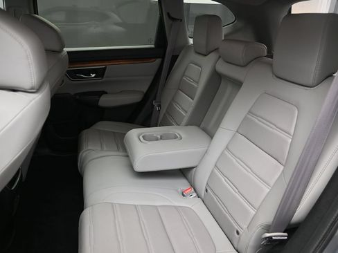 Used 2020 Honda CR-V Touring image 14
