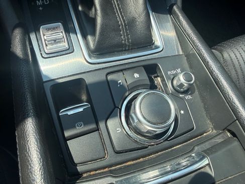 Used 2016 MAZDA MAZDA6 Sport FWD image 16