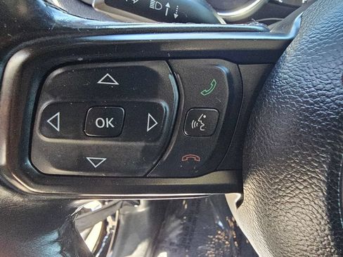 Used 2021 Jeep Gladiator Sport AWD/4WD image 26