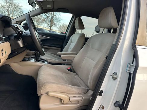 Used 2016 Honda Pilot LX image 14