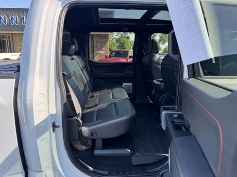 Used 2025 Ford F150 Raptor AWD/4WD image 14
