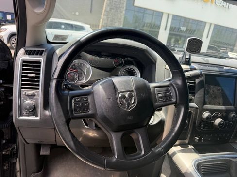 Used 2017 RAM 3500 Big Horn AWD/4WD image 12