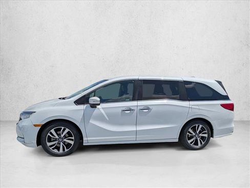 Used 2021 Honda Odyssey Touring image 9