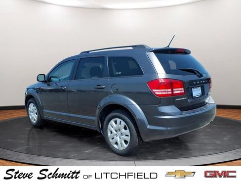 Used 2016 Dodge Journey SE w/ Flexible Seating Group FWD image 3