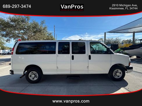 Used 2013 Chevrolet Express 3500 LT w/ LT Preferred Equipment Group image 6