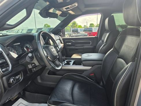 Used 2024 RAM 2500 Laramie w/ Night Edition AWD/4WD image 15